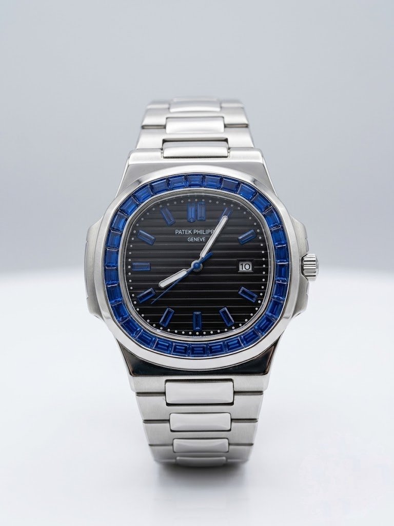 pp luxury silver watch with blue crystal bezel 1 pp luxury silver watch with blue crystal bezel 1